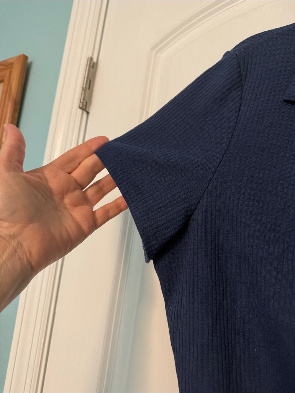 Express Navy Ruched Collared Short Sleeve Top - Picture 5 of 5